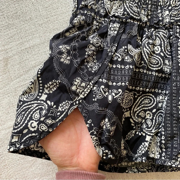 FP Movement Free People The Way Home Bandana Print Short Size XS - Picture 5 of 10